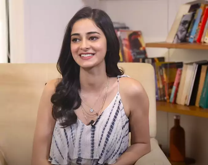 Ananya Pandey Height Boyfriend Age Biography and MORE