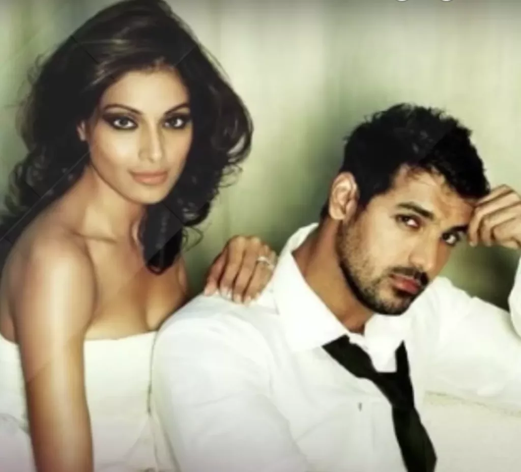 29 Bollywood Live-in Couples who broke the Society stereotypes 