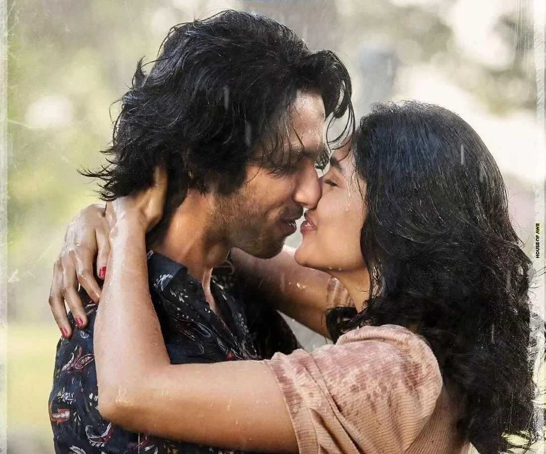 Jersey Movie Review: Shahid Kapoor takes you on a proud and cheerful, yet emotional ride!